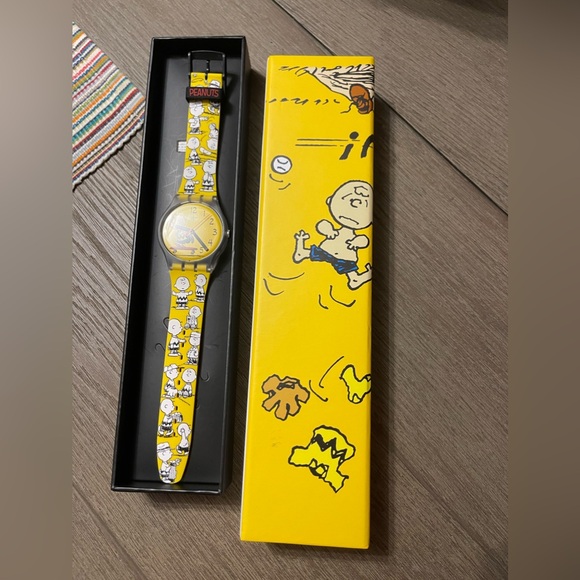 Swatch watch for kids- peanuts collection - Picture 2 of 2